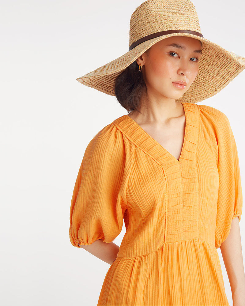 Wide Brim Raffia Hat